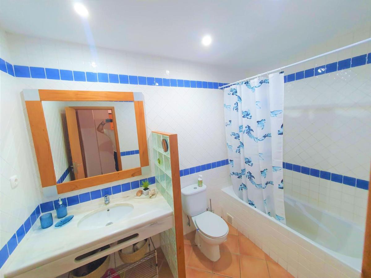 Nice 2 Bedroom Apartment Groundfloor Swimming Pool タヴィラ エクステリア 写真